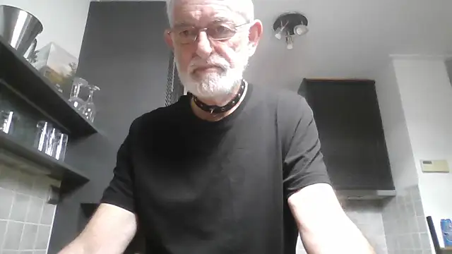 ewaldwillems99 online show from October 21, 2:40 pm