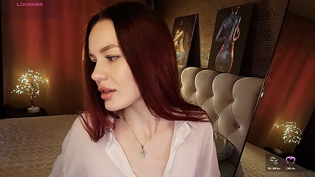 Snapshot of Aria_Mila chatting on June 19, 7:23 am Aria Mila online show from June 19, 7:23 am