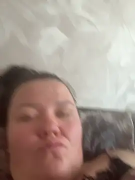 SunnyLeila2101 online show from May 5, 4:26 pm