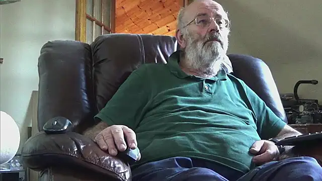 janzer13 online show from October 25, 2:13 pm