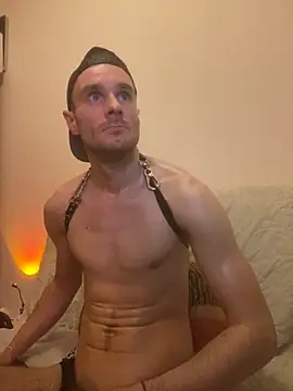 Snapshot of sexbooy27 chatting on November 15, 11:10 pm sexbooy27 online show from November 15, 11:10 pm