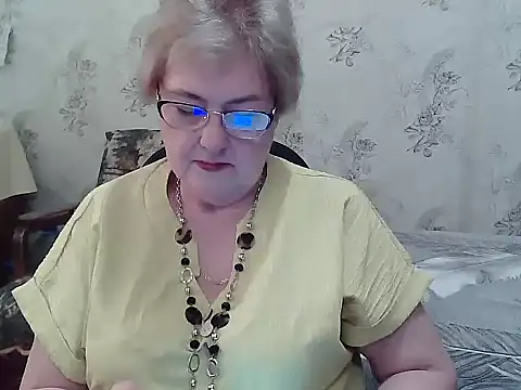 Snapshot of Renata62011 chatting on June 22, 1:08 pm Renata62011 online show from June 22, 1:08 pm