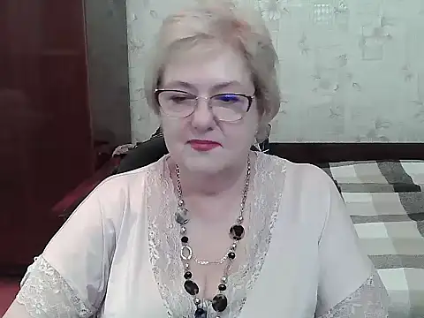 Snapshot of Renata62011 chatting on July 3, 12:33 pm Renata62011 online show from July 3, 12:33 pm