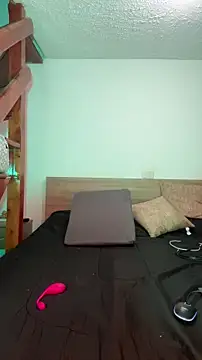 Moon Blake online show from February 4, 2:06 am