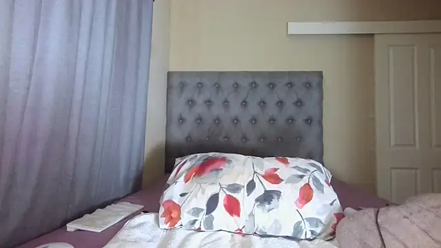 nanababe1 online show from September 26, 9:13 am