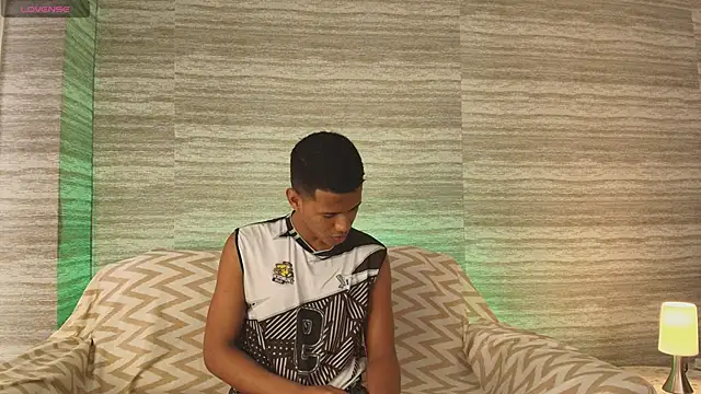 KingStark  online show from November 8, 11:10 am