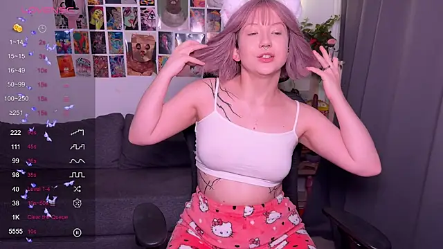 jooycetreier online show from September 30, 7:57 am