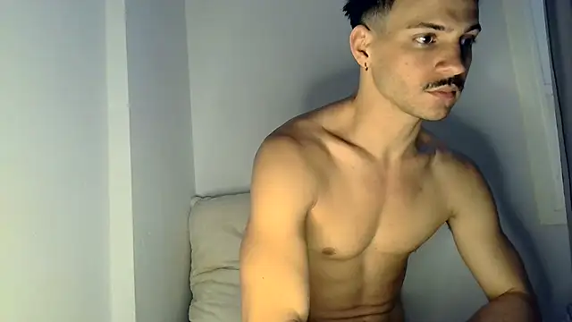 Manugic19 online show from March 13, 1:51 pm