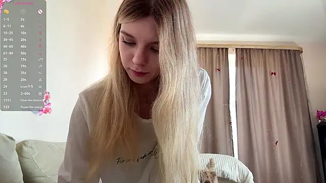 FruityXo online show from June 7, 10:41 am