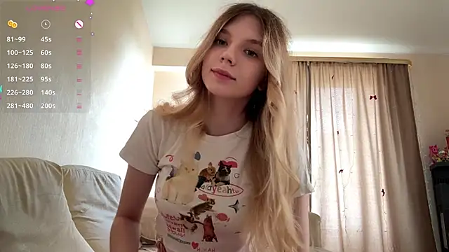 FruityXo online show from August 2, 1:31 pm