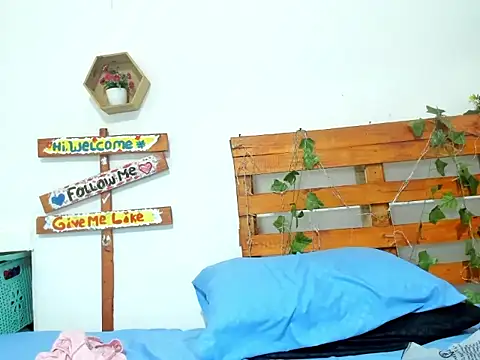 cris dulce online show from March 6, 11:12 pm