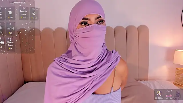 Jasmin hamdan online show from December 19, 8:49 pm