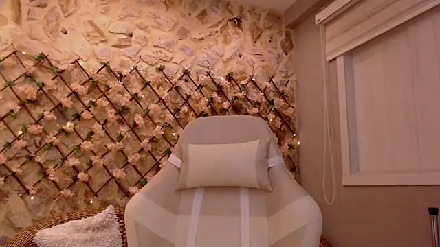 VenusBlazer online show from January 13, 11:15 am