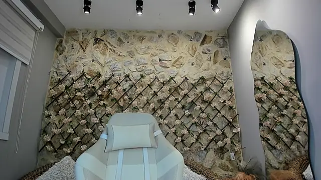 VenusBlazer online show from February 20, 1:55 pm