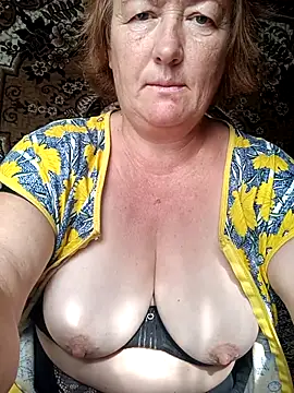 Snapshot of NikaLove49011 chatting on September 11, 8:03 am NikaLove49011 online show from September 11, 8:03 am