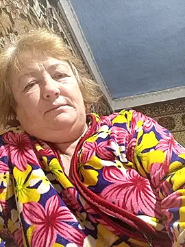 Snapshot of NikaLove49011 chatting on October 12, 4:39 pm NikaLove49011 online show from October 12, 4:39 pm