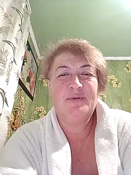 Snapshot of NikaLove49011 chatting on November 4, 7:57 pm NikaLove49011 online show from November 4, 7:57 pm