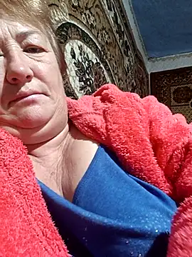 Snapshot of NikaLove49011 chatting on November 11, 3:28 am NikaLove49011 online show from November 11, 3:28 am