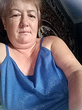 Snapshot of NikaLove49011 chatting on December 3, 6:43 am NikaLove49011 online show from December 3, 6:43 am