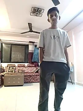 yung cplz online show from April 3, 2:37 pm