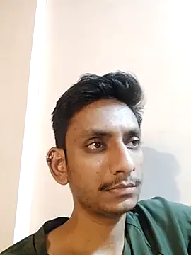 yung cplz online show from April 6, 6:42 pm