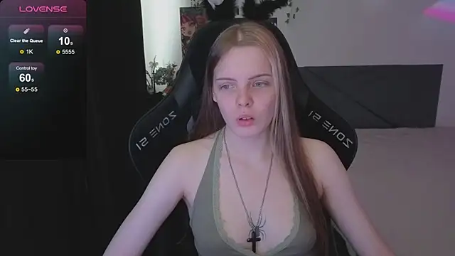 Luna Navy online show from November 28, 8:28 am