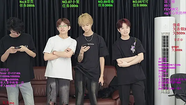 Beautifulboys-777 online show from June 12, 11:31 am