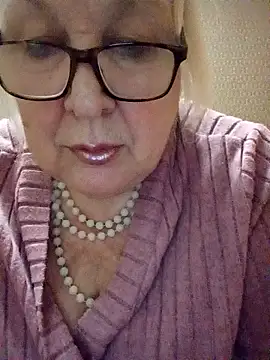 Alexia64231 online show from November 7, 4:51 pm