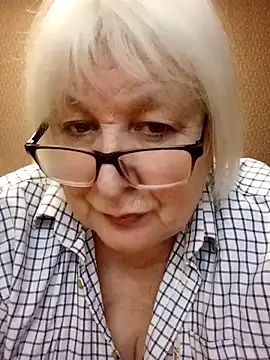 Alexia64231 online show from November 25, 4:01 am