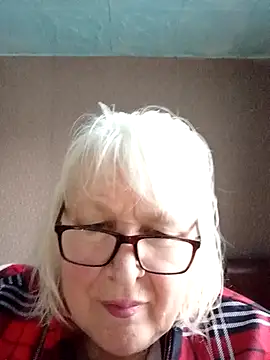 Alexia64231 online show from February 5, 1:16 pm