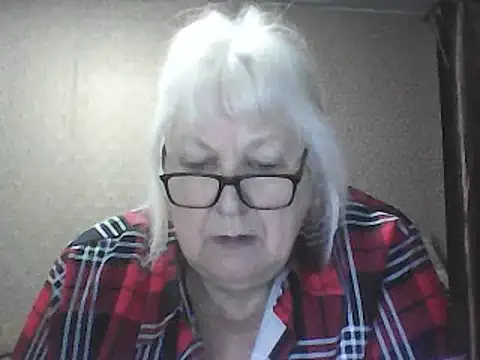 Alexia64231 online show from April 14, 2:50 am