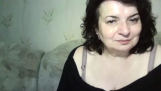 Snapshot of LedyNika chatting on May 15, 4:36 pm LedyNika online show from May 15, 4:36 pm
