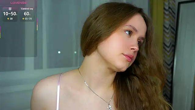 Snapshot of SusannaScholler chatting on October 24, 6:37 pm SusannaScholler online show from October 24, 6:37 pm