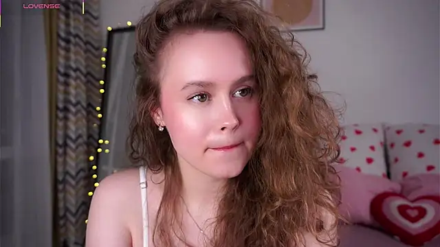 SusannaScholler online show from May 3, 10:49 pm