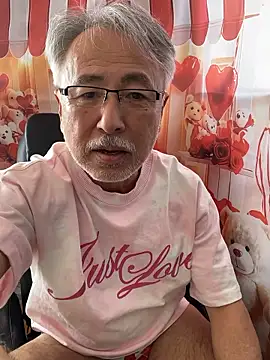 gholly2007 online show from February 14, 2:19 am