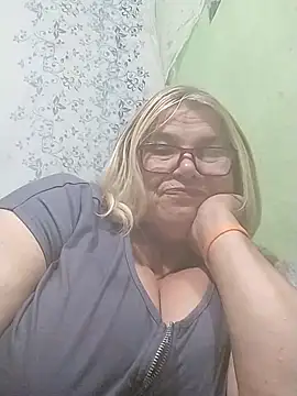 Snapshot of MargaritaSweet51 chatting on July 13, 10:45 pm MargaritaSweet51 online show from July 13, 10:45 pm