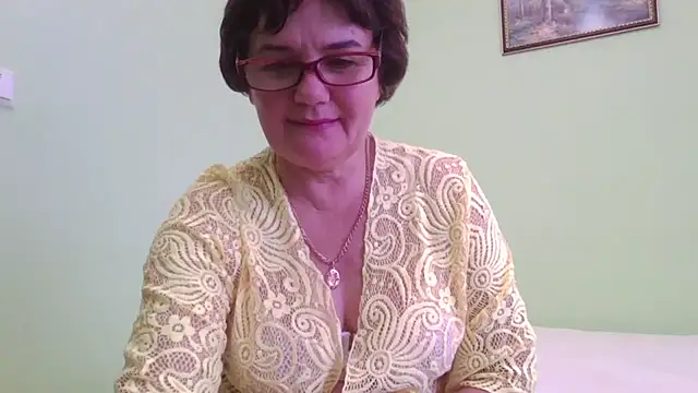 Snapshot of Galina56301 chatting on October 12, 1:54 pm Galina56301 online show from October 12, 1:54 pm