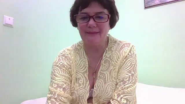 Snapshot of Galina56301 chatting on October 14, 7:03 pm Galina56301 online show from October 14, 7:03 pm
