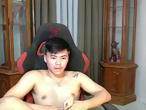 Snapshot of hot_emman chatting on September 10, 3:17 am hot emman online show from September 10, 3:17 am