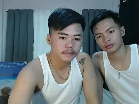 Snapshot of hot_emman chatting on October 4, 1:14 am hot emman online show from October 4, 1:14 am