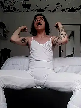 Snapshot of oxxy_jean chatting on May 25, 3:40 pm oxxy jean online show from May 25, 3:40 pm