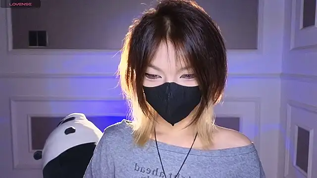      Panda      online show from June 13, 3:04 am