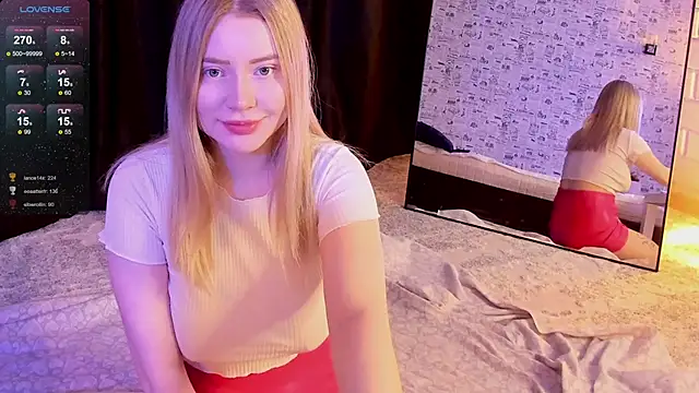 Lillie Berry online show from November 11, 4:45 am