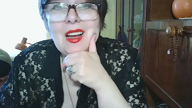 Snapshot of VeronicaGold511 chatting on May 26, 6:53 am VeronicaGold511 online show from May 26, 6:53 am