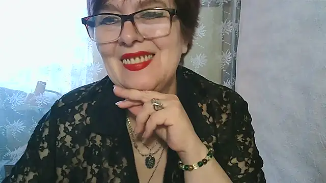 Snapshot of VeronicaGold511 chatting on July 24, 6:22 am VeronicaGold511 online show from July 24, 6:22 am