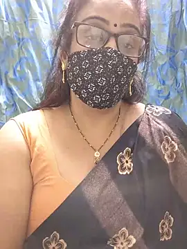 sweet-lotus online show from May 14, 6:04 pm