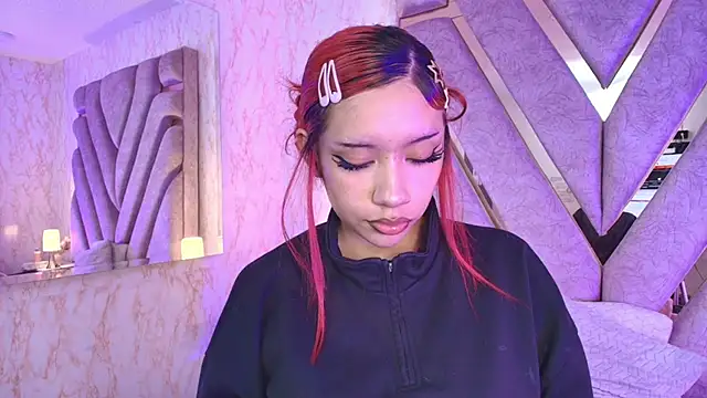 Snapshot of redd_pandaa chatting on November 18, 3:34 am redd pandaa online show from November 18, 3:34 am