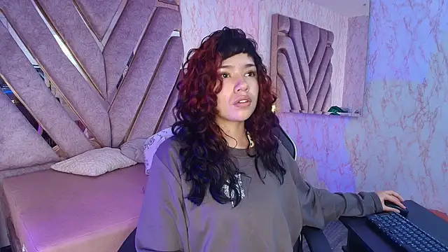 redd pandaa online show from June 13, 3:26 am