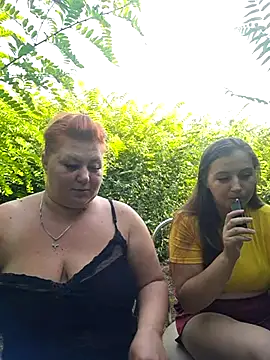 Snapshot of Miss_tits2025 chatting on July 16, 3:40 pm Miss tits2025 online show from July 16, 3:40 pm