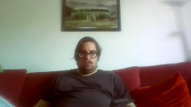 Snapshot of chubbyDavid1998 chatting on November 13, 10:03 am chubbyDavid1998 online show from November 13, 10:03 am